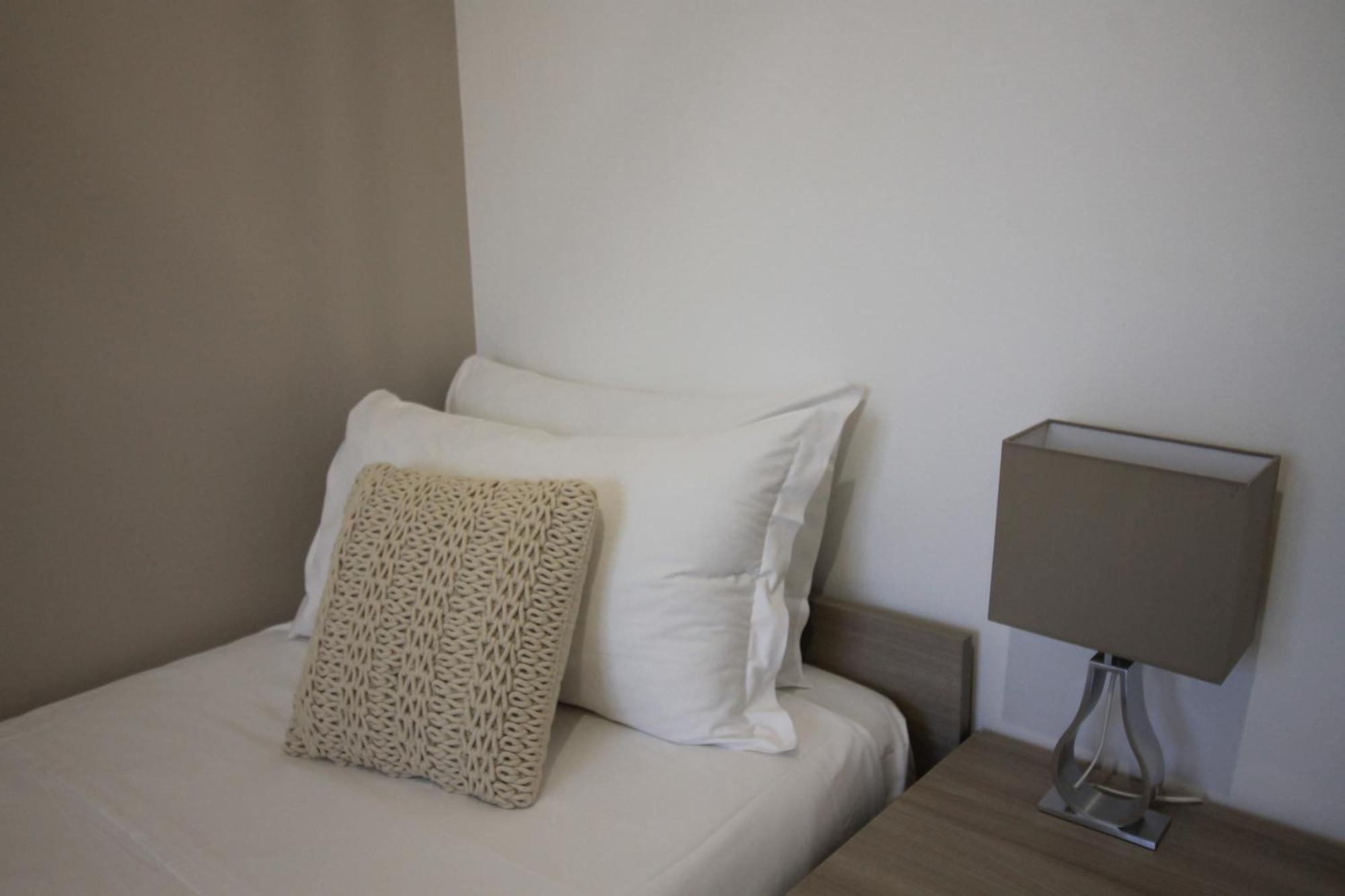 Hq Aparthotel Milano Inn - Smart Suites Cinisello Balsamo Exterior foto