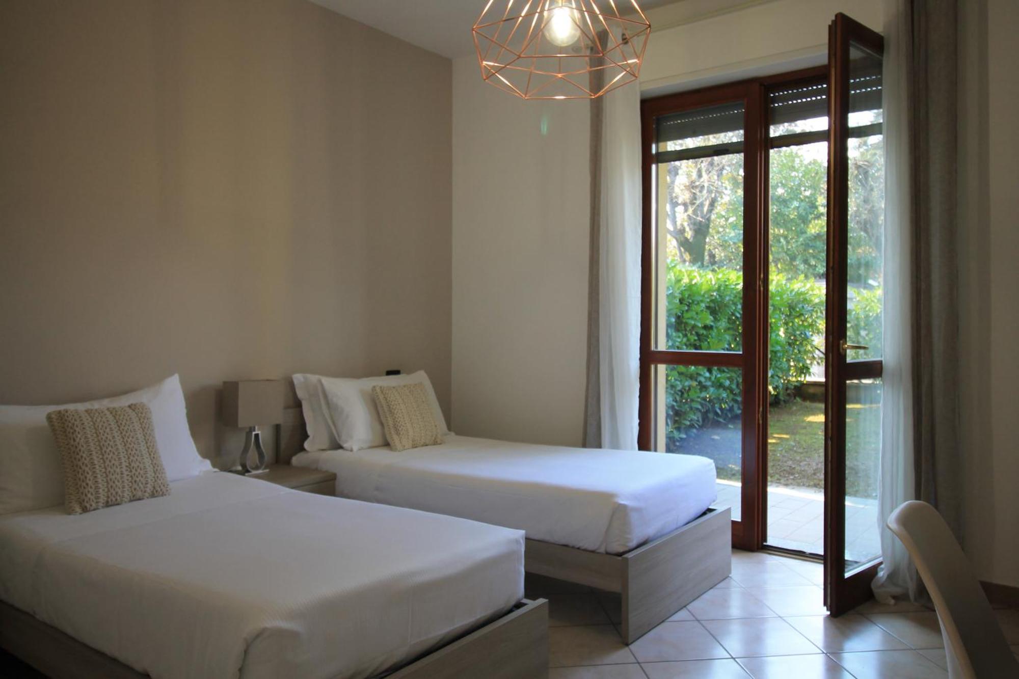 Hq Aparthotel Milano Inn - Smart Suites Cinisello Balsamo Exterior foto